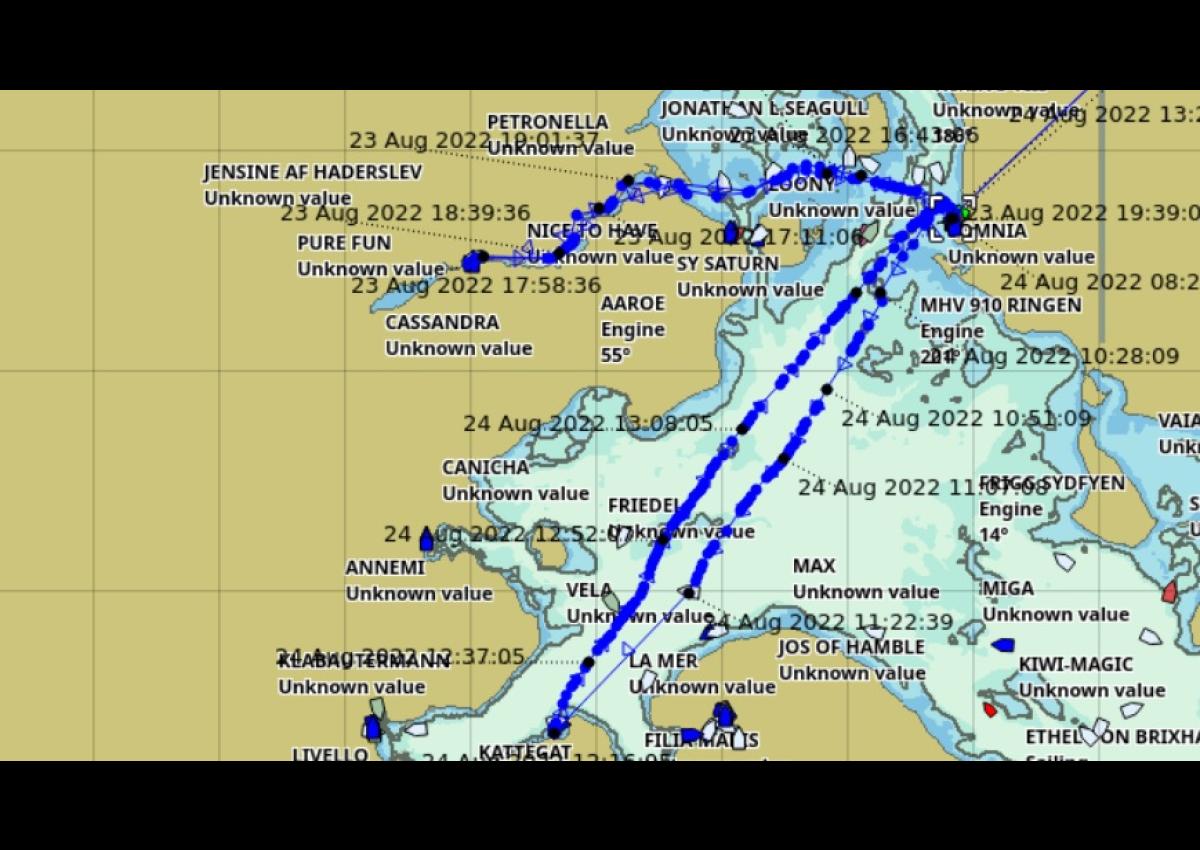26 f motorsejler med vandindtrængning