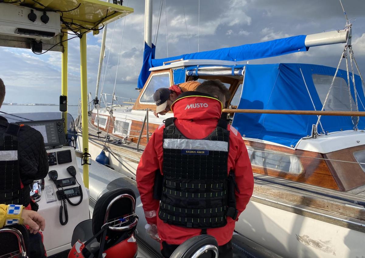 Bugsering på siden af Norden Rescue