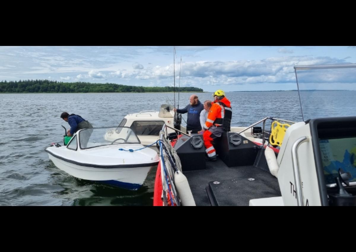 Bådejer + 2 meget venlige fiskere
