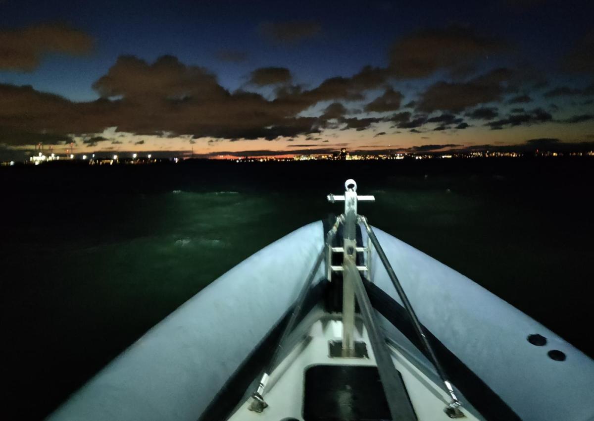 En blæsende aften på Øresund