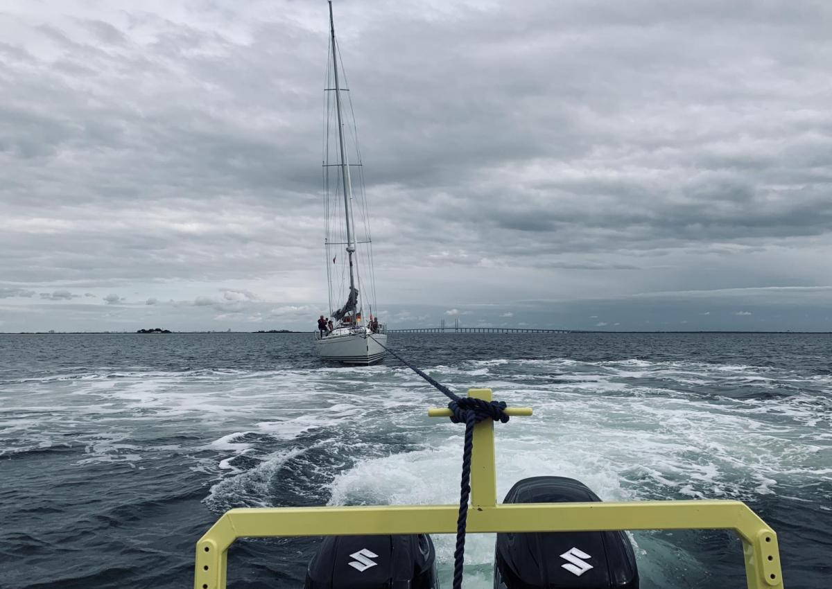 Træk af tysk sejlbåd ved Saltholm