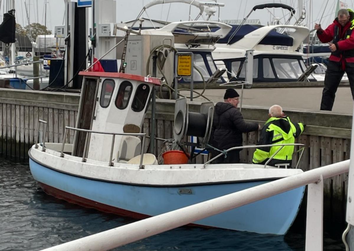 fiskekutter i problemer