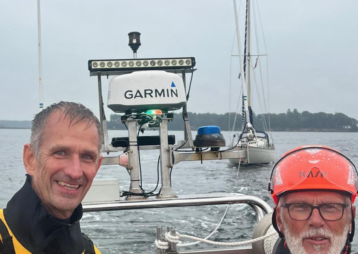 Havarist på slæb i Guldborgsund