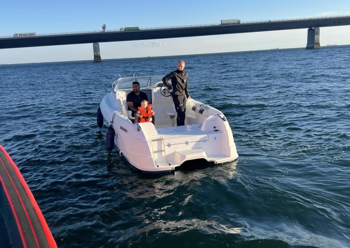 18 fods Ørnvik med start problemer