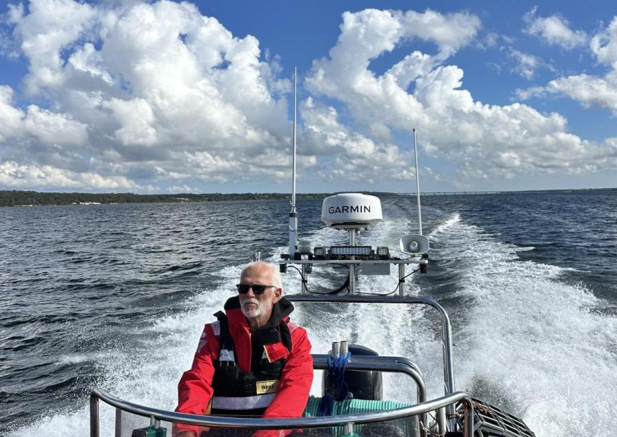 Grundstødning 1 sømil nord / øst for Kalvehave
