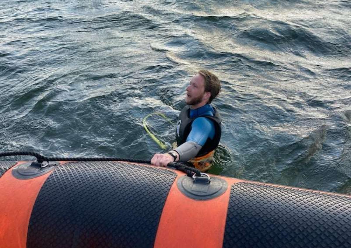 Kitesurfer