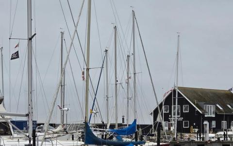 Havaristen på plads i Hundested