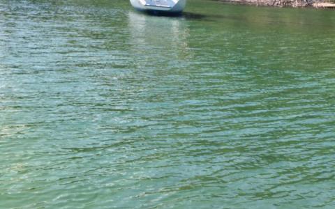 41 fods sejlbåd stødte på grund ved indsejlingen til Horsens Fjord