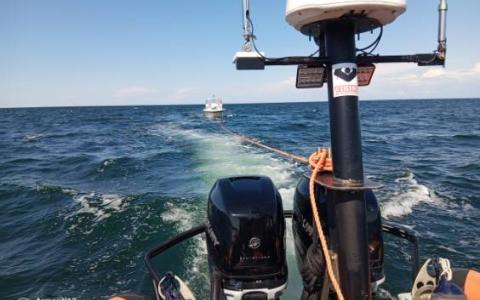 sejlbåd med motorstop