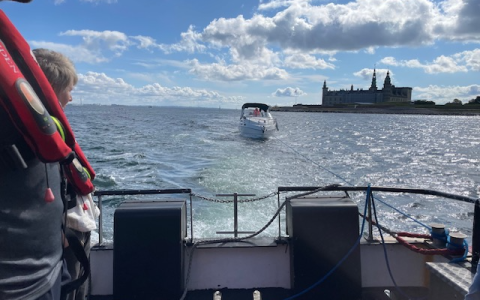 motorbåd med stop
